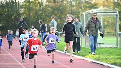 47: Scholierenbaanloop 24 24-10-23 15-03-11